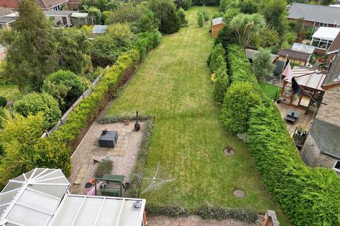 3 bedroom detached bungalow for sale, Harrington Avenue, Lowestoft