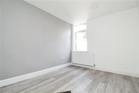 3 bedroom apartment to rent, Francis Road, Croydon, CR0