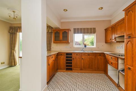 4 bedroom house for sale, 9 Wightwick Hall Road, Wolverhampton