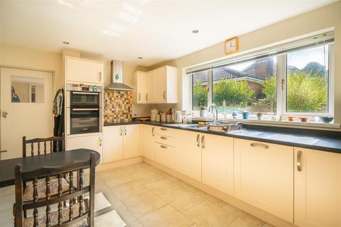 5 bedroom detached house for sale, Rectory Road, Easton-In-Gordano, Bristol, BS20