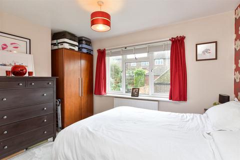 2 bedroom flat for sale, The Broadway, Brighton, East Sussex