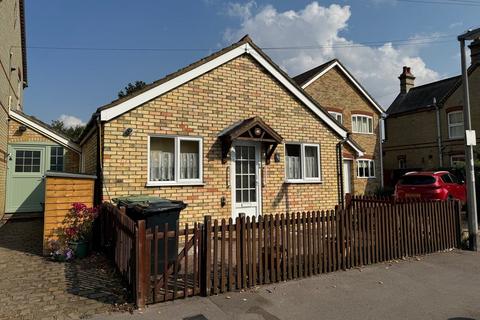 2 bedroom detached bungalow for sale, The Green, Stotfold, Hitchin, SG5