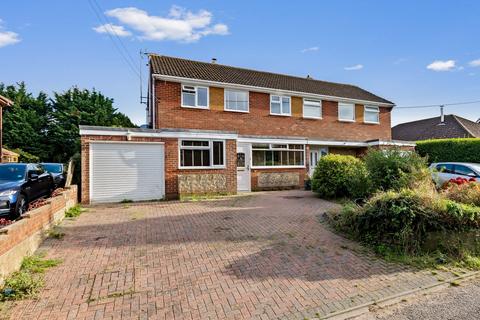 45 Nursery Lane, Whitfield, Dover, CT16 3EX