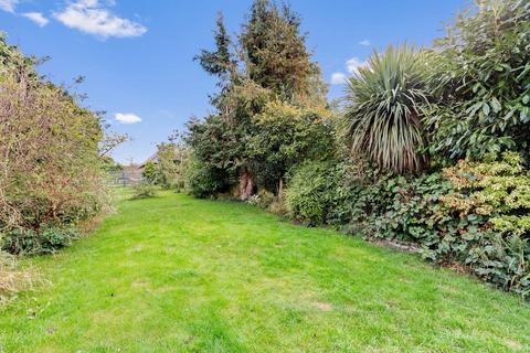 45 Nursery Lane, Whitfield, Dover, CT16 3EX