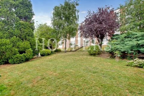 2 bedroom flat for sale, Dollis Hill Lane, London, NW2