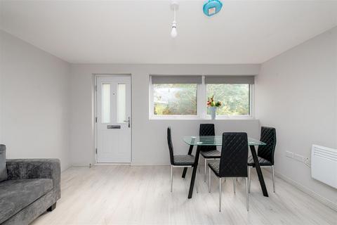 1 bedroom flat to rent, Longland Way, High Wycombe HP12