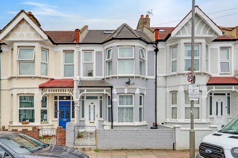 undefined, Eswyn Road, London, SW17