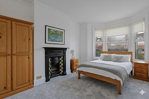 undefined, Eswyn Road, London, SW17