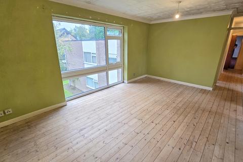 2 bedroom flat for sale, Thorne House Wilmslow Road, Fallowfield