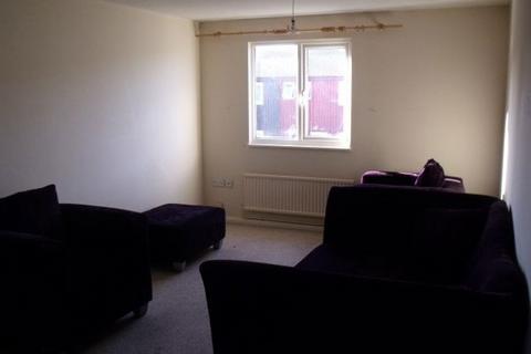 2 bedroom flat to rent, Hinchcliffe, Orton Goldhay, Peterborough