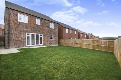 4 bedroom detached house for sale, Bessie Avenue, Kirk Ella, Hull