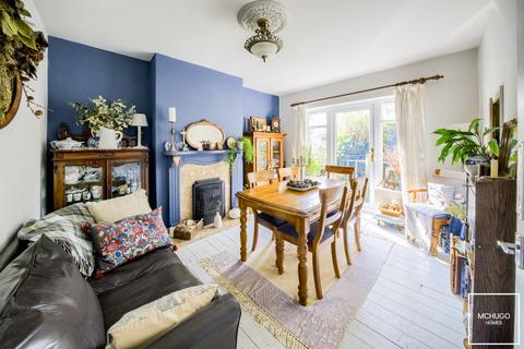 11 Conway Avenue, Oldbury, B68 9NS