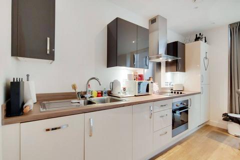 1 bedroom flat to rent, Pilot Walk, North Greenwich, London, SE10