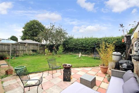 7 Beauchamp Close, Chedgrave, Norwich, NR14 6HT