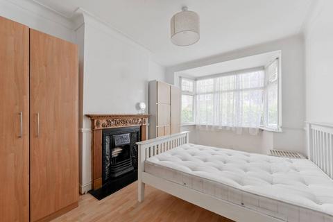 3 bedroom house for sale, Stirling Road, N22, Wood Green, London, N22