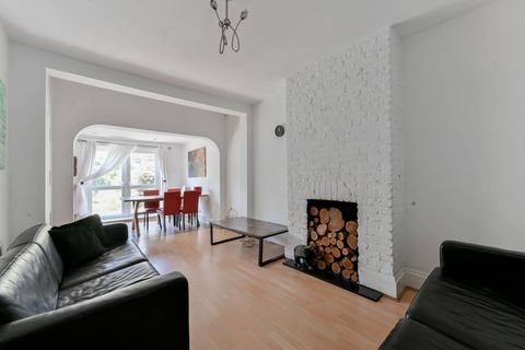 64 Stirling Road, London, N22 5BP