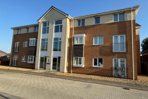 2 bedroom flat for sale, Clos Gwilym, Llanbadarn Fawr