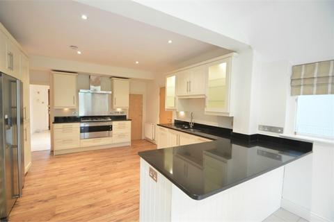 undefined, West Grove, Hersham, Walton-on-Thames, KT12