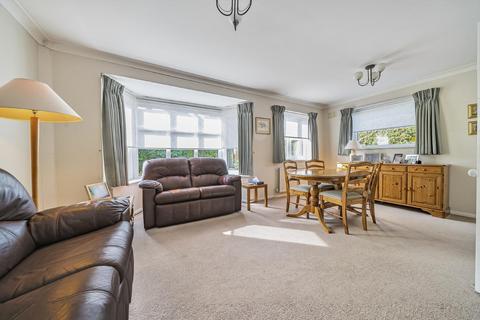 3 bedroom semi-detached house for sale, Heath Rise, Hayes