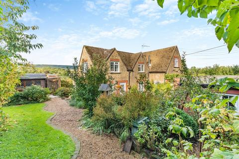 4 bedroom house for sale, Old School Lane, Ryarsh, West Malling