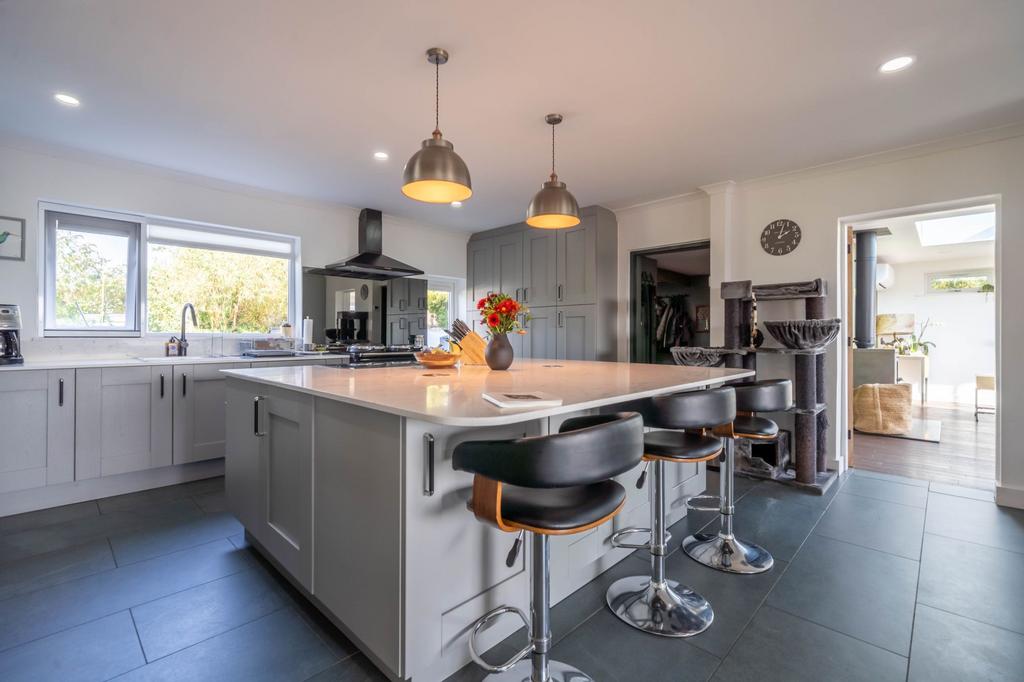 Kitchen living area