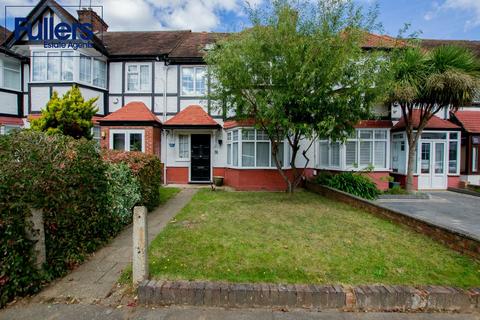 4 bedroom terraced house for sale, Colne Road, London N21