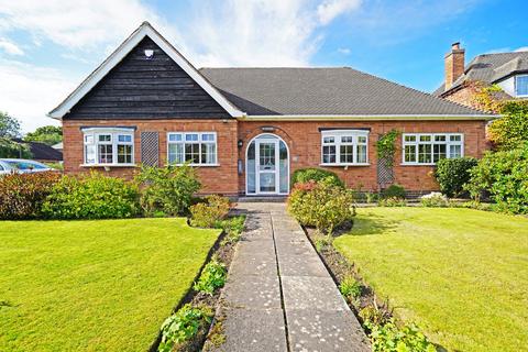 3 bedroom detached bungalow for sale, Yewhurst Road, Solihull, B91