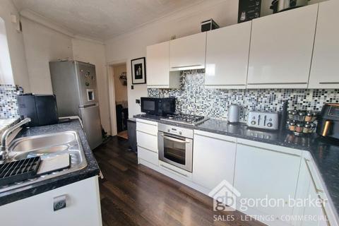 2 bedroom end of terrace house for sale, Bennett Road, Bournemouth BH8