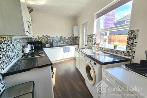 2 bedroom end of terrace house for sale, Bennett Road, Bournemouth BH8
