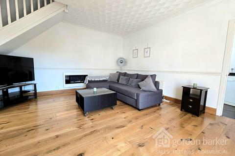 2 bedroom end of terrace house for sale, Bennett Road, Bournemouth BH8