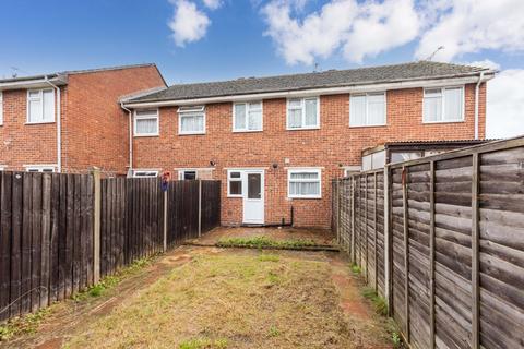 36 Tweed Road, Slough, SL3 8XA