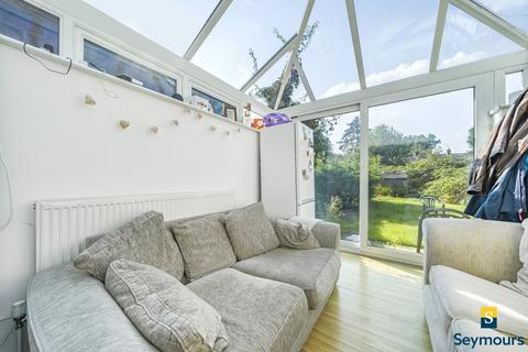 65 Pond Meadow, Guildford, GU2 8LG