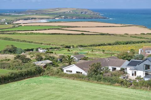 5 bedroom bungalow for sale, Lamorna, Trevone, PL28