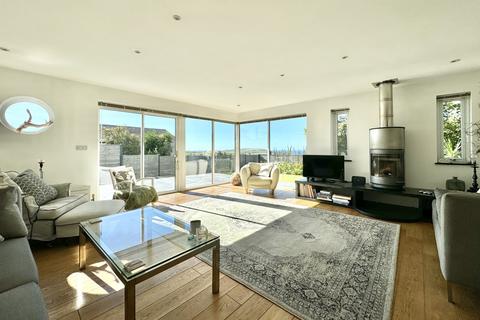 5 bedroom bungalow for sale, Lamorna, Trevone, PL28