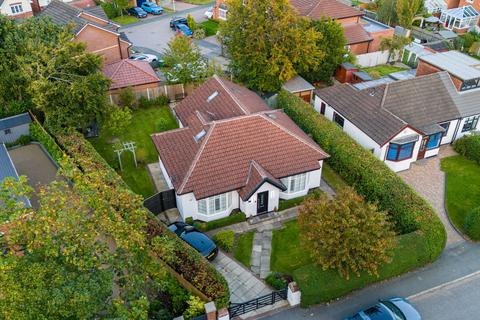 3 bedroom detached bungalow for sale, Norlands Lane, Widnes