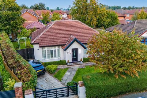 3 bedroom detached bungalow for sale, Norlands Lane, Widnes