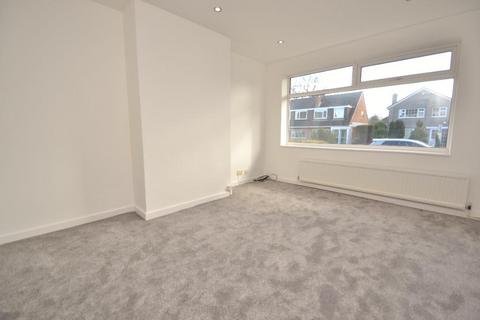 3 bedroom semi-detached house to rent, Plantation Gardens, Leeds LS17