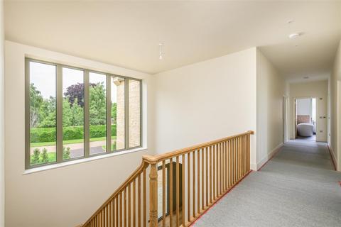 12a Vicars Close, Biddenham, Bedford, MK40 4BG