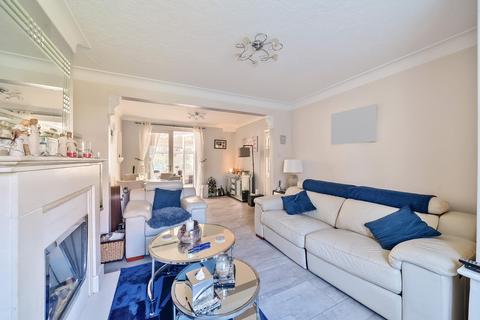 3 bedroom semi-detached house for sale, Carrholm Crescent, Leeds LS7