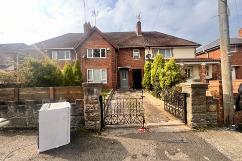 3 bedroom terraced house to rent, Valley Road, Walsall WS3