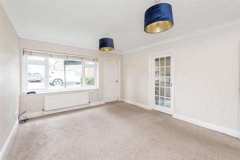50 Cuckmans Drive, St Albans, AL2 3AX
