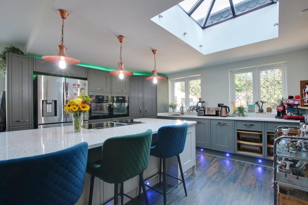 Kitchen diner