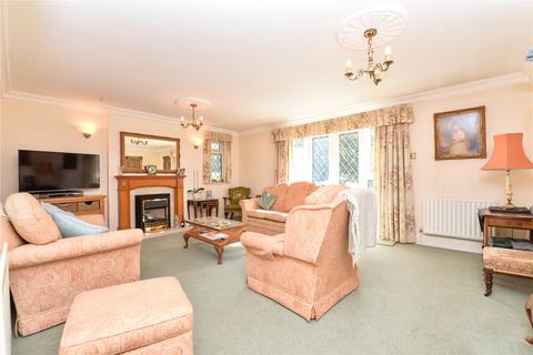 4 bedroom detached house for sale, Barrs Wood Road, New Milton, Hampshire, BH25