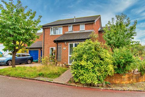 4 bedroom detached house for sale, Somerton Gardens, Earley, Reading, Berkshire