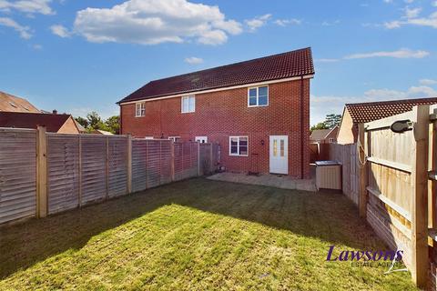 2 bedroom end of terrace house for sale, Swale View, Thetford, IP24