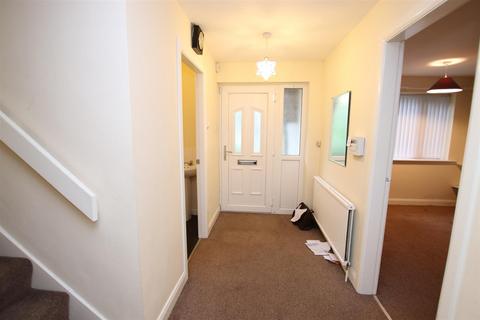 12 Rose Mount, Bradford, BD2 4JJ