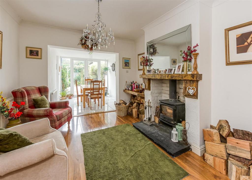 8 Sunridge Avenue-Sitting Room A.jpg