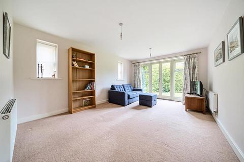 6 Lysander Way, Moreton-in-marsh, GL56 0GF