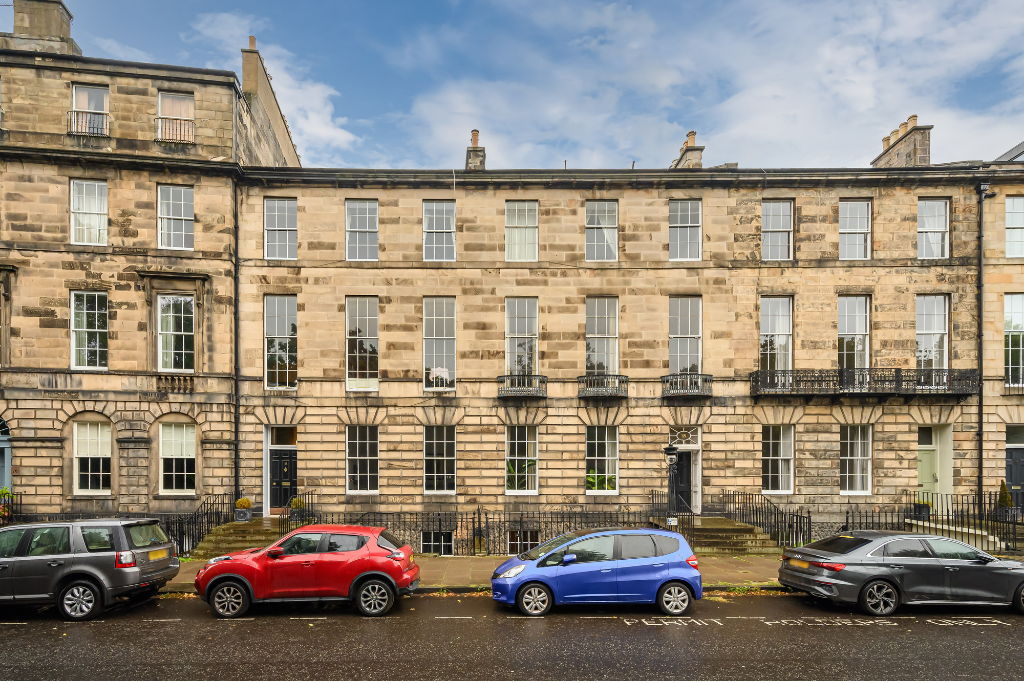 Abercromby Place, Edinburgh EH3 2 bed flat for sale £520,000