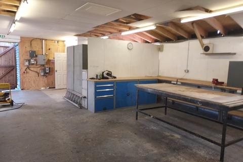 Industrial unit to rent, Colchester